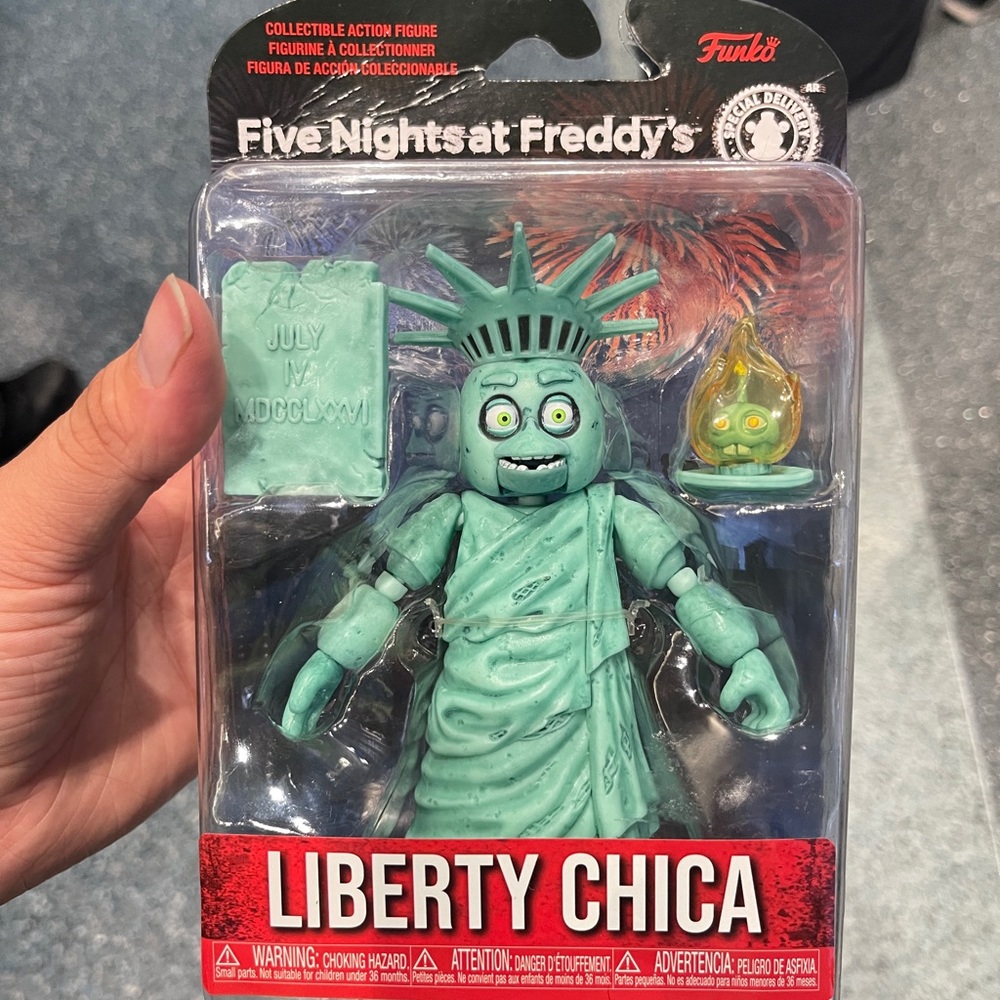 Funko Five Nights At Freddy's - Liberty Chica - Picture 3 of 4